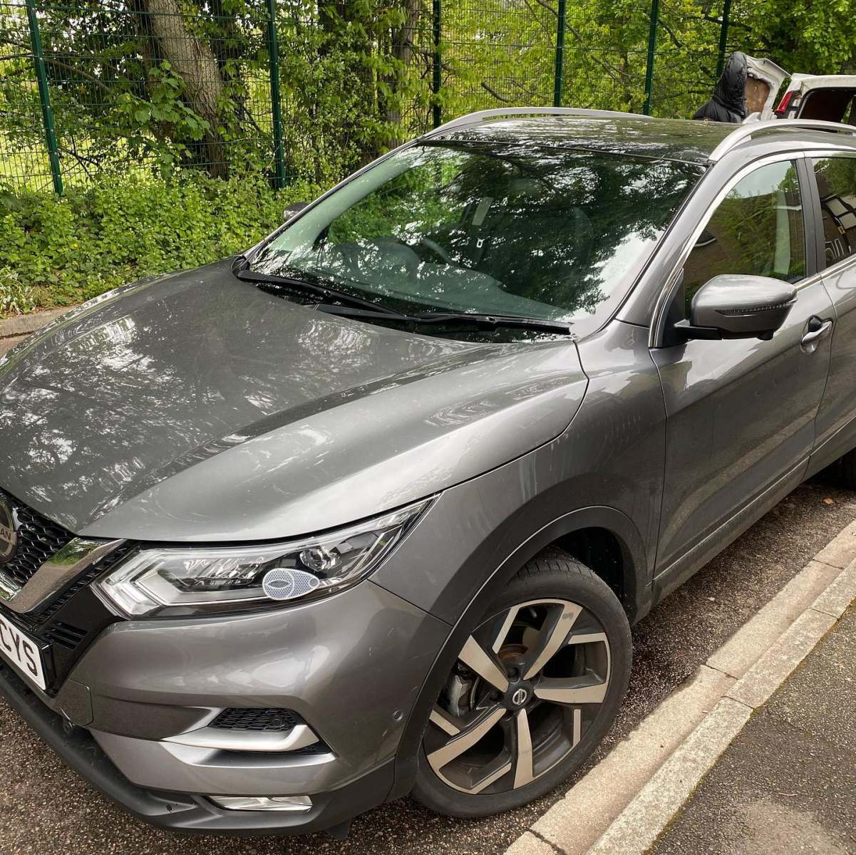 WINDSCREEN REPAIR & REPLACEMENTS